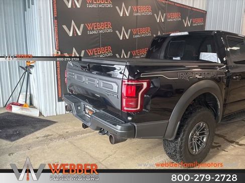 Used 2019 Ford F150 Raptor w/ Equipment Group 802A Luxury image 6