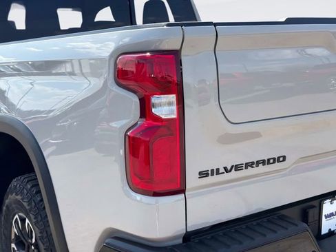New 2026 Chevrolet Silverado 1500 ZR2 w/ LPO, Dark Essentials Package AWD/4WD image 13