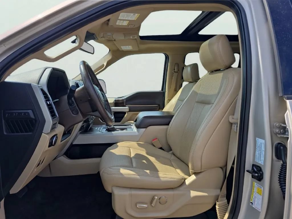 Used 2018 Ford F150 Lariat w/ Equipment Group 502A Luxury AWD/4WD image 10