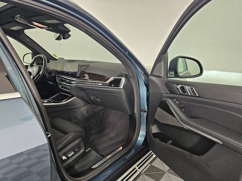 Used 2026 BMW X5 xDrive40i AWD/4WD image 35