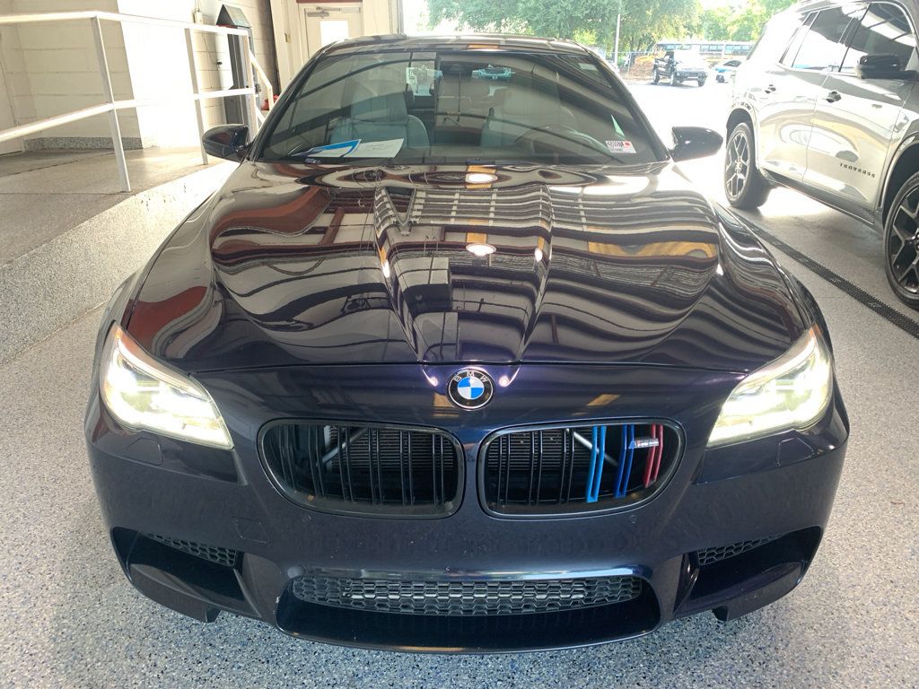 Used 2014 BMW M5 RWD image 2