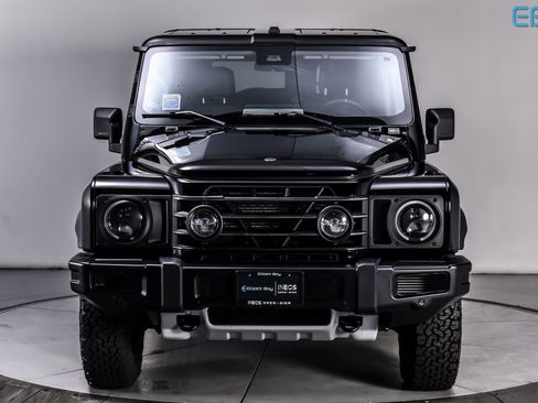 Used 2024 INEOS Grenadier Fieldmaster Edition image 9