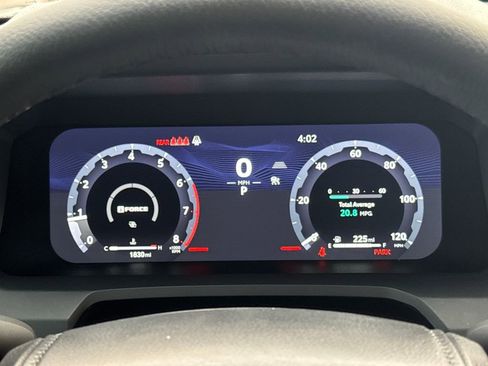 Used 2025 Toyota Tacoma Limited image 18