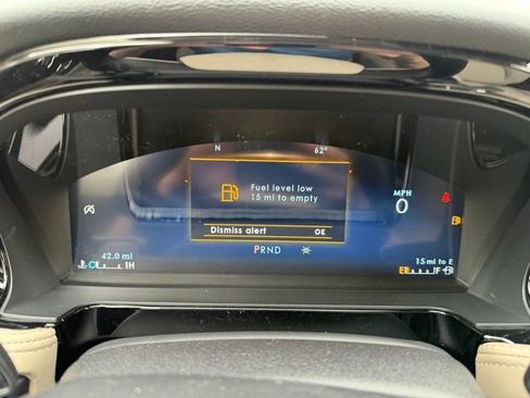 New 2026 Lincoln Corsair Premiere image 18