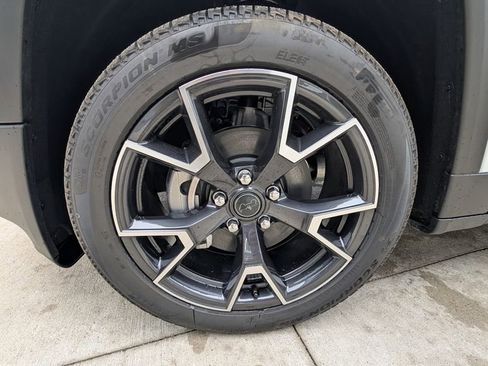 New 2026 Jeep Cherokee Overland image 46