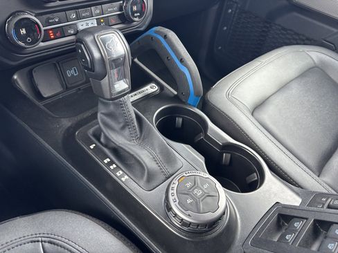 Used 2023 Ford Bronco Black Diamond image 26