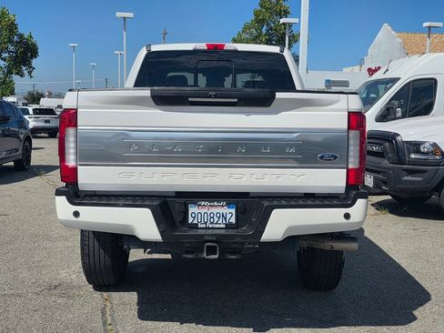 Used 2018 Ford F350 Platinum w/ Platinum Ultimate Package AWD/4WD image 7