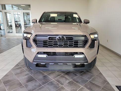 New 2026 Toyota Tacoma TRD Off-Road image 3