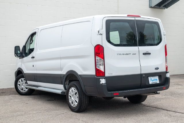 Used 2025 Ford Transit 250 Low Roof w/ Exterior Upgrade Package RWD image 26