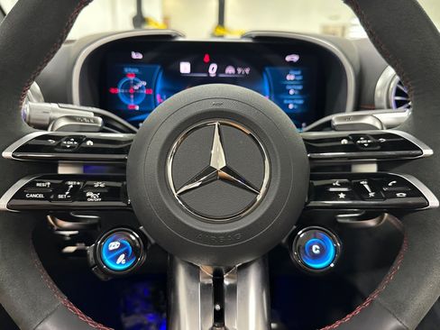New 2025 Mercedes-Benz SL 63 AMG 4MATIC image 21