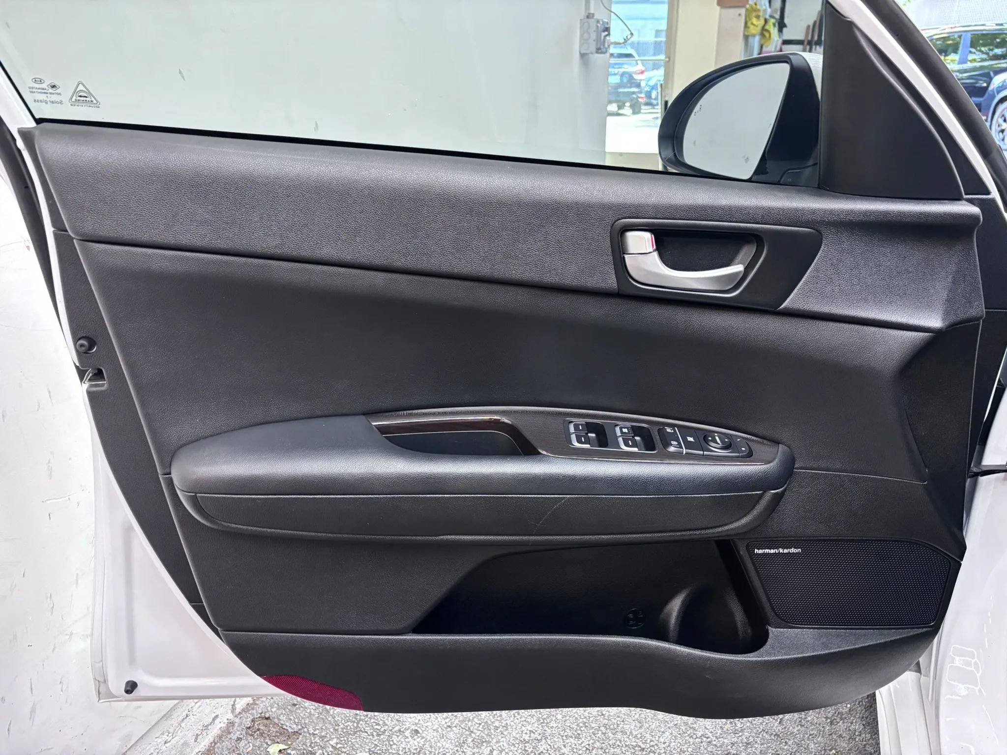Used 2018 Kia Optima S FWD image 18