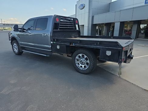 Used 2022 Ford F250 Lariat w/ Chrome Package AWD/4WD image 3