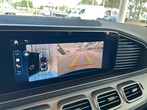 Used 2026 Mercedes-Benz GLE 350 4MATIC image 9