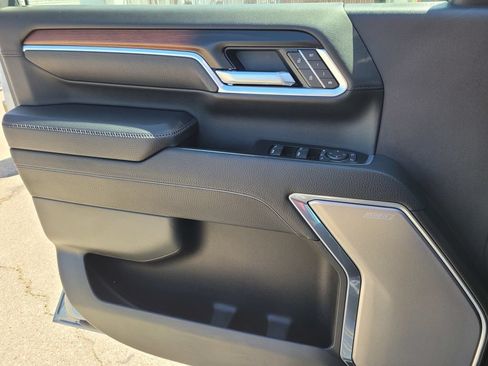 New 2026 GMC Sierra 2500 Denali w/ Denali Reserve Package AWD/4WD image 26