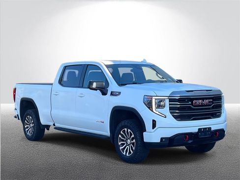 Used 2022 GMC Sierra 1500 AT4 w/ AT4 Preferred Package image 7