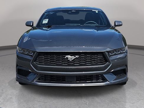 Used 2024 Ford Mustang Coupe RWD image 2