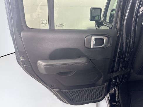 Used 2023 Jeep Wrangler Sahara w/ Cold Weather Group image 25