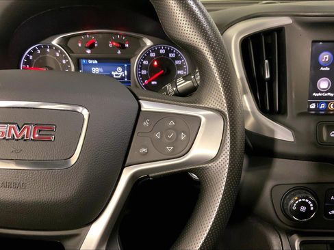 Used 2024 GMC Terrain SLE AWD/4WD image 20