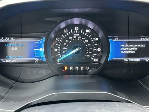 Certified 2021 Ford Edge SE image 19