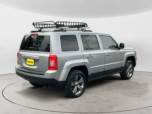 Used 2015 Jeep Patriot High Altitude AWD/4WD image 5