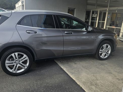 Used 2015 Mercedes-Benz GLA 250 GLA 250 image 6