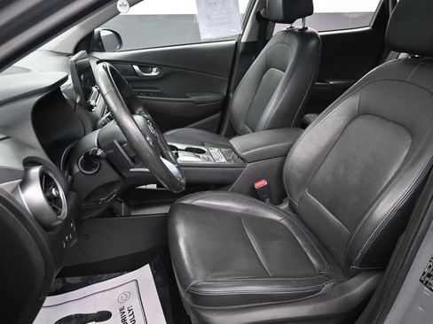 Used 2023 Hyundai Kona Limited image 24
