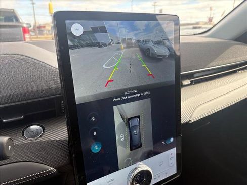 Certified 2025 Ford Mustang Mach-E Select image 15