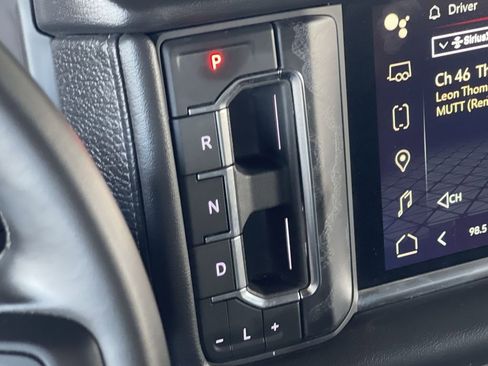 Used 2023 GMC Yukon Denali image 16