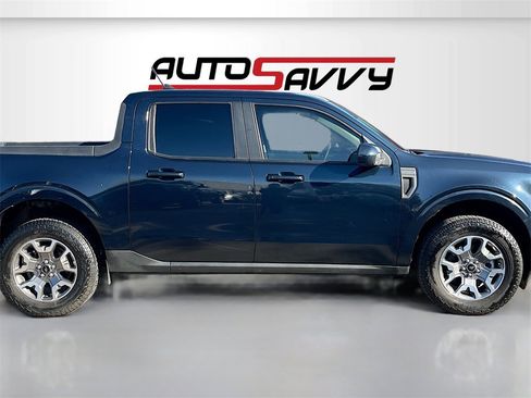 Used 2023 Ford Maverick Lariat w/ Lariat Luxury Package image 8
