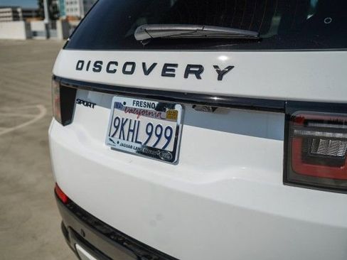 Certified 2024 Land Rover Discovery Sport Dynamic SE image 8