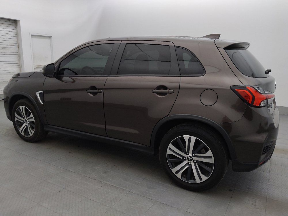 Used 2021 Mitsubishi Outlander Sport SE FWD image 3