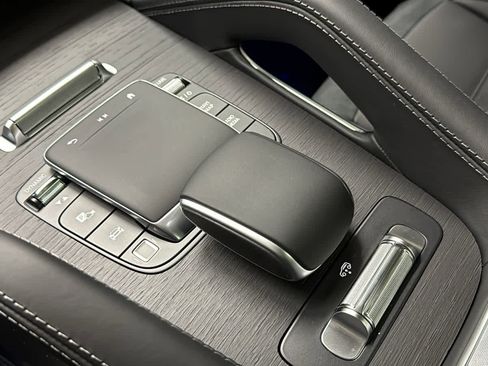 New 2025 Mercedes-Benz GLS 63 AMG 4MATIC image 23