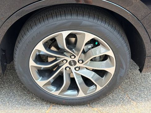 New 2026 Lincoln Aviator 2WD w/ Jet Appearance Package image 20