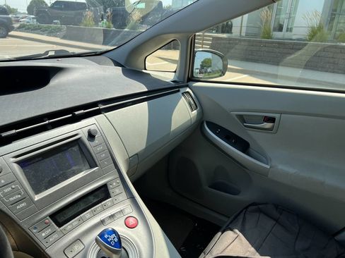 Used 2013 Toyota Prius Two FWD image 19