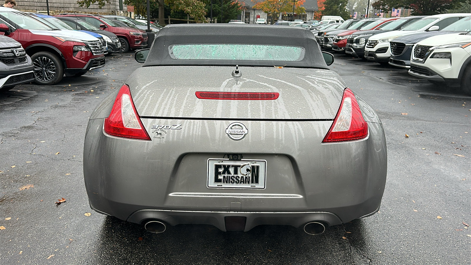 Used 2010 Nissan 370Z Touring RWD image 7