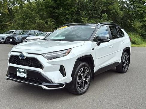 Certified 2024 Toyota RAV4 XSE w/ Premium Package AWD/4WD image 3
