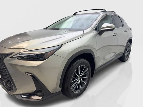 Used 2024 Lexus NX 250 FWD image 11