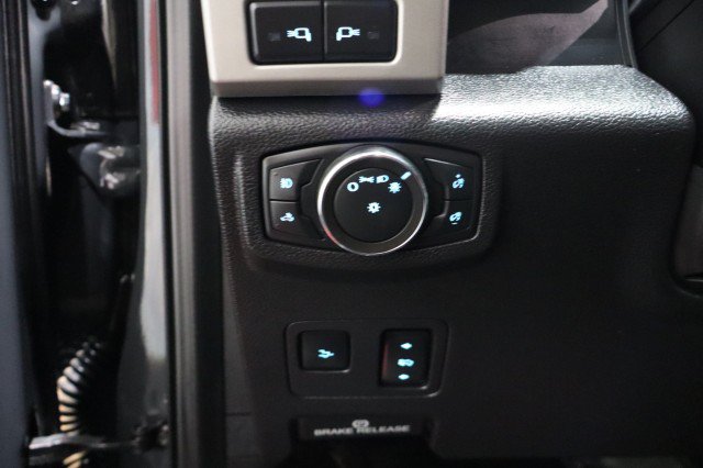 Used 2021 Ford F350 Lariat w/ Lariat Ultimate Package AWD/4WD image 42