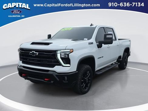 Used 2025 Chevrolet Silverado 2500 LT w/ Trail Boss Package AWD/4WD image 1