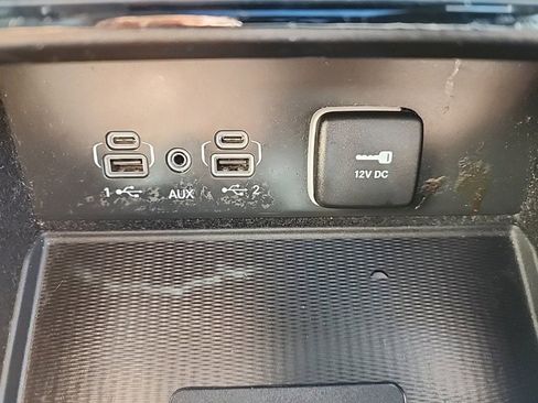 Used 2021 Jeep Grand Cherokee L Summit image 16