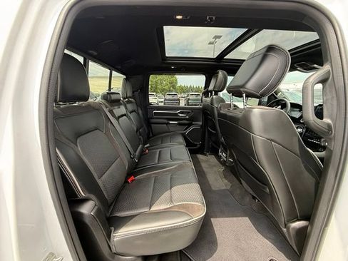 Used 2024 RAM 1500 Laramie AWD/4WD image 26