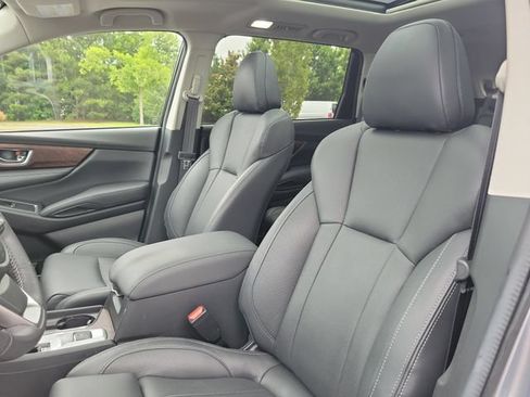 Used 2024 Subaru Ascent Touring w/ Popular Package #2 AWD/4WD image 14