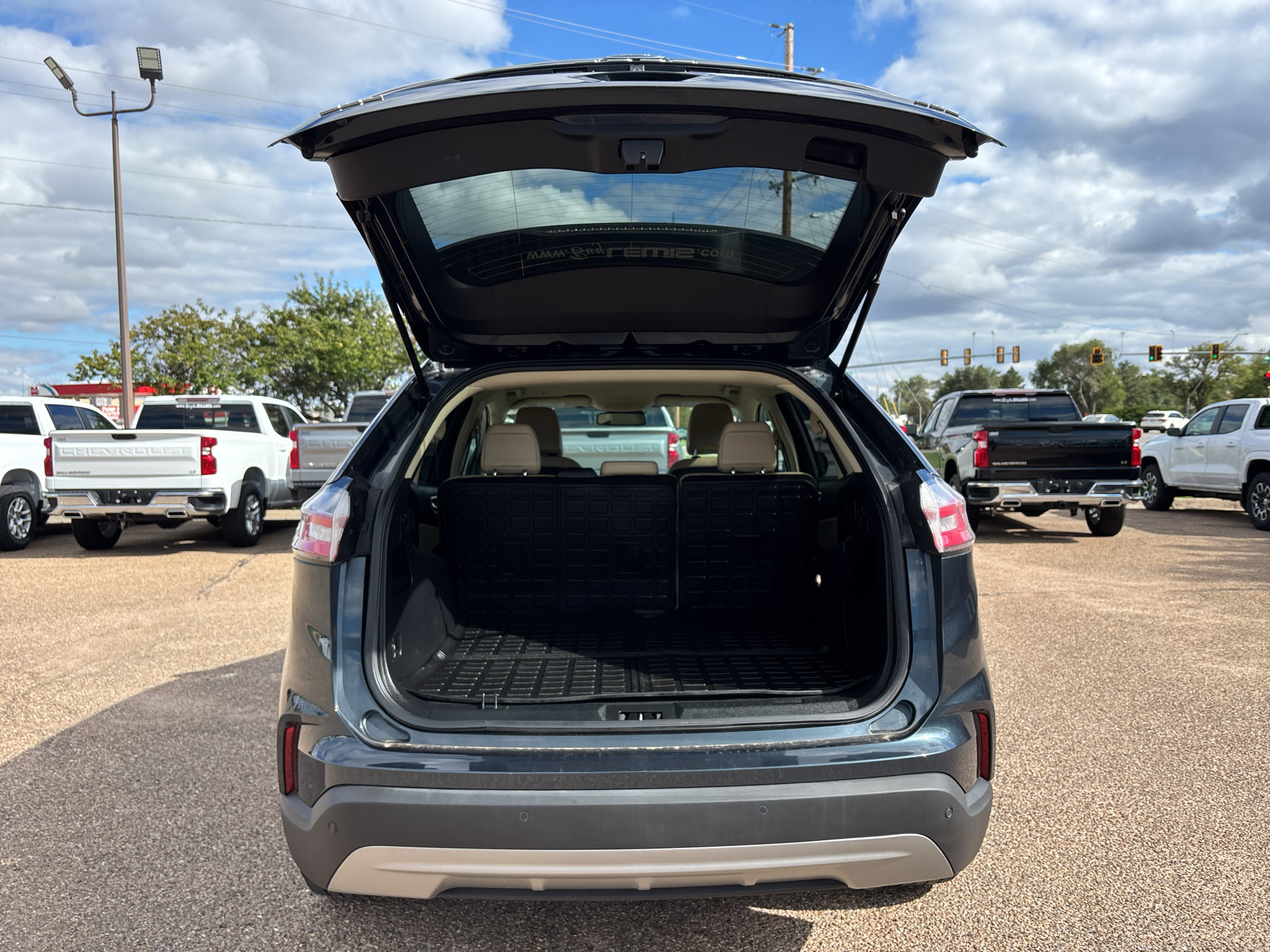 Used 2024 Ford Edge SEL AWD/4WD image 8