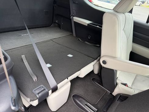 Certified 2026 Toyota Grand Highlander AWD Hybrid image 29