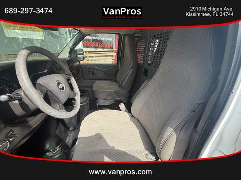 Used 2014 Chevrolet Express 3500 Extended RWD image 9