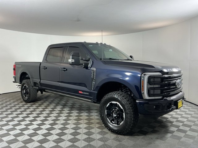 Used 2025 Ford F350 Platinum w/ Tremor Off-Road Package AWD/4WD image 3
