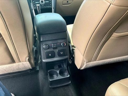 Used 2016 Ford Explorer Limited w/ Equipment Group 301A FWD image 12