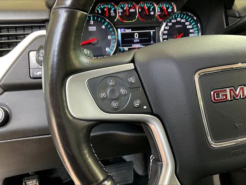 Used 2020 GMC Yukon SLT AWD/4WD image 11