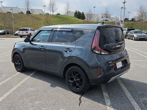Used 2023 Kia Soul LX w/ Option Group 015 image 4