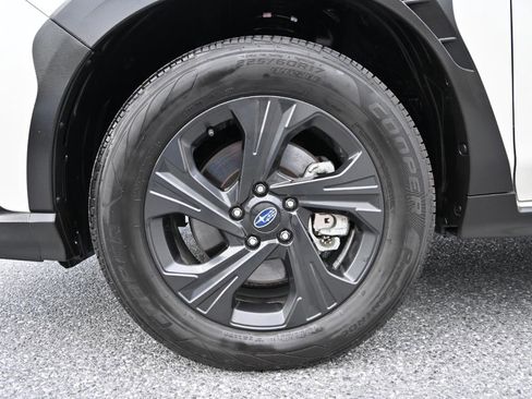Used 2024 Subaru Crosstrek 2.0i AWD/4WD image 35